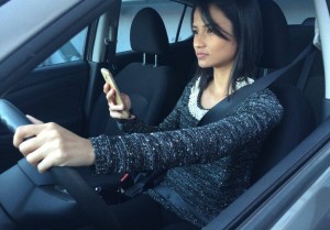 Comissão destina parte das multas para campanhas contra uso de celular ao volante