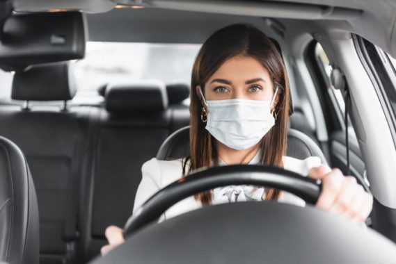 Portal esclarece: dirigir sem máscara não é infração de trânsito