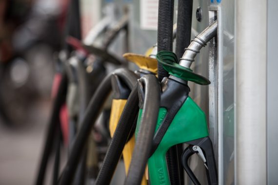 Preço da gasolina sobe após seis semanas seguidas de queda, diz ANP