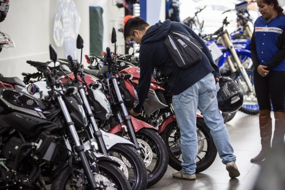 Venda de motos sobe 8,4% em julho no Brasil, diz Fenabrave