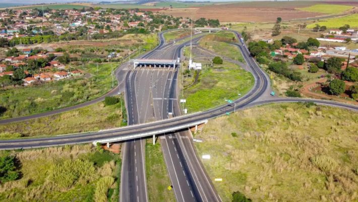 Saiba quanto custa a multa por evasão de pedágio em 2024